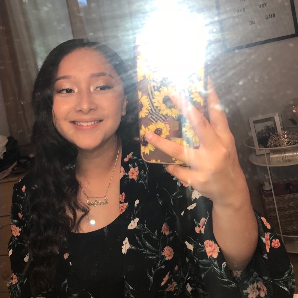 Meet your Posher, Evelyn